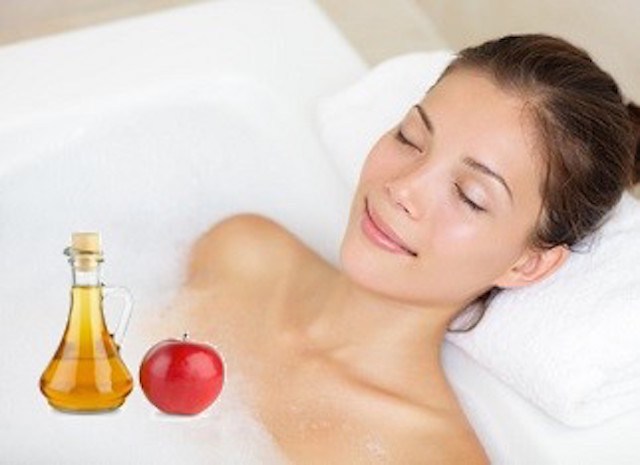 bath with apple cider vinegar